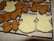 Tiny gingerbread people and angels.