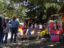 Heidi & Hunter on the treasure hunt.