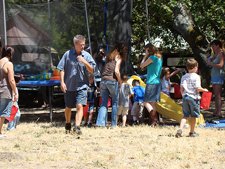 Heidi & Hunter on the treasure hunt.