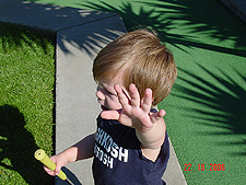 Hunter says talk to the hand!